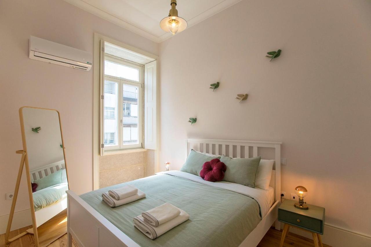 Lovelystay - 2Br Flat With Ac In Duque De Loule ปอร์โต ภายนอก รูปภาพ